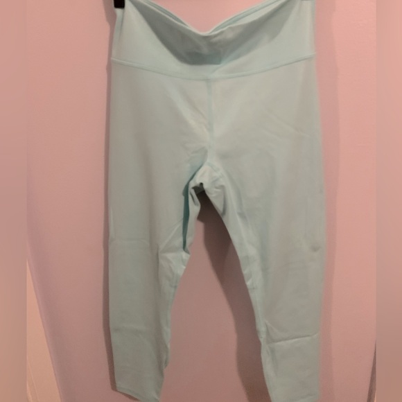 High Waisted PowerForm 7/8 Legging - Picture 1 of 2